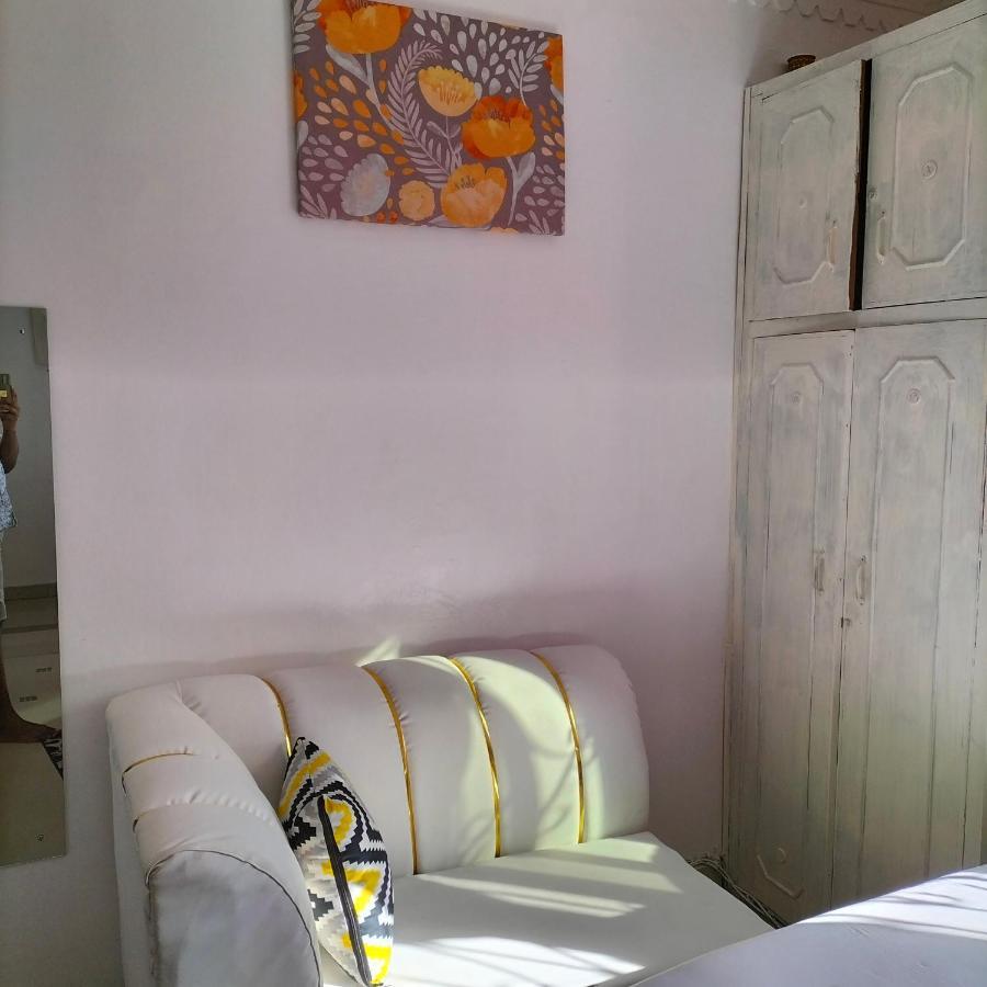 Luxurious Studio Apartments 몸바사 외부 사진